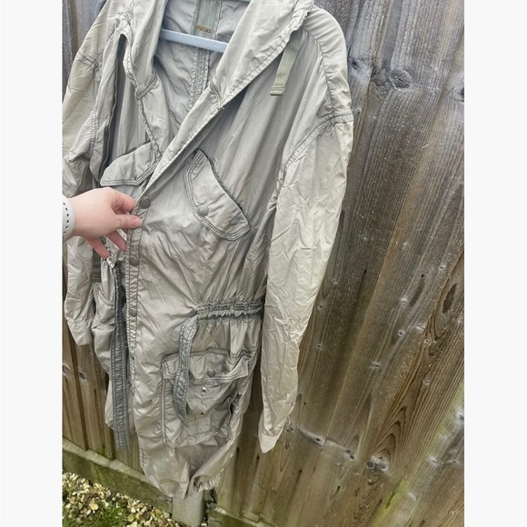 Rare Diesel Nylon Fishtail beige parachute raincoat Jacket - Picture 5 of 6